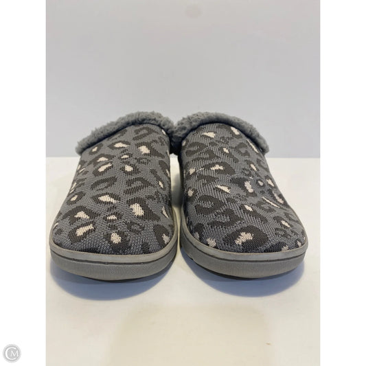 Slippers By Muk Luks In Grey, Size: 5