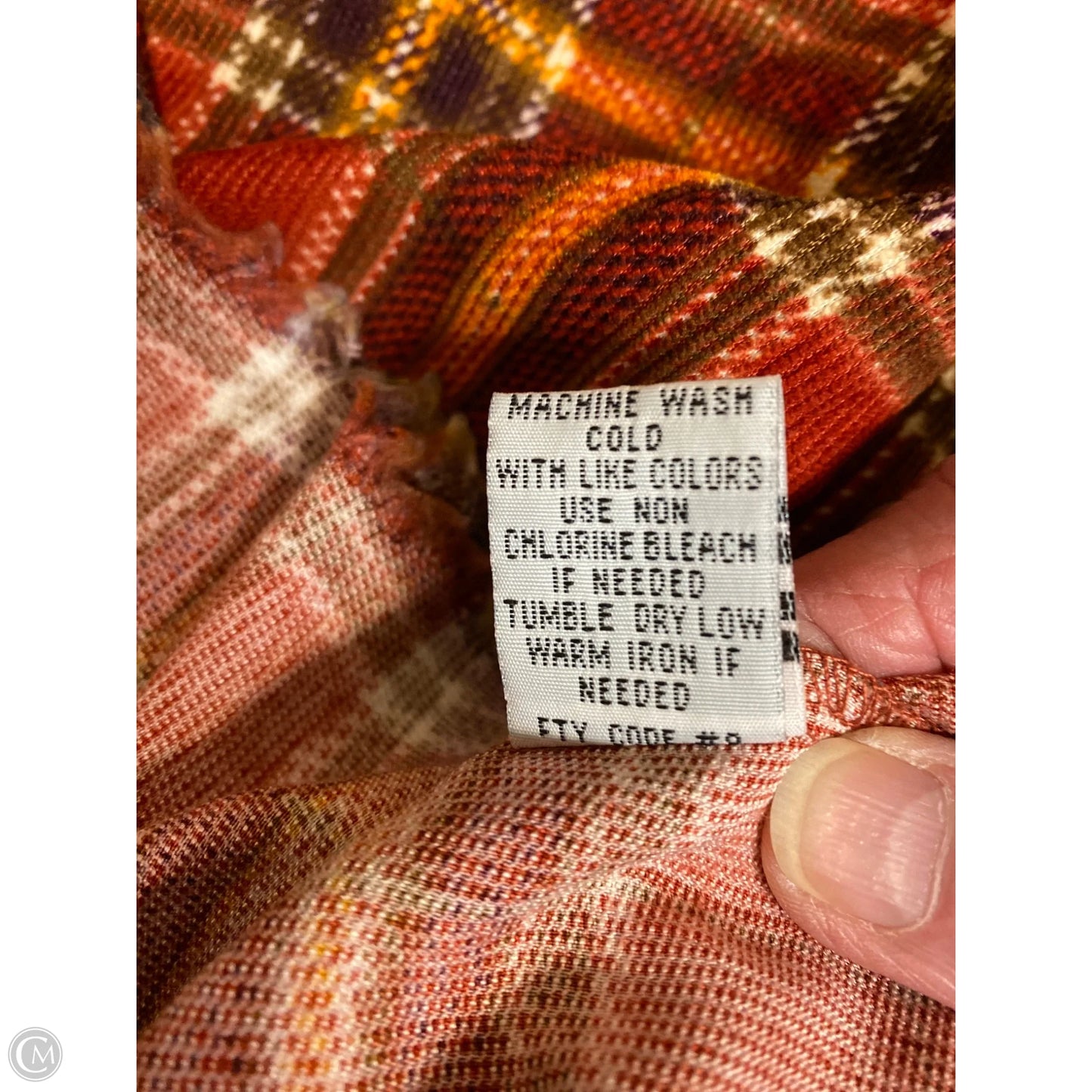 Top Long Sleeve By Clothes Mentor In Plaid Pattern, Size: L