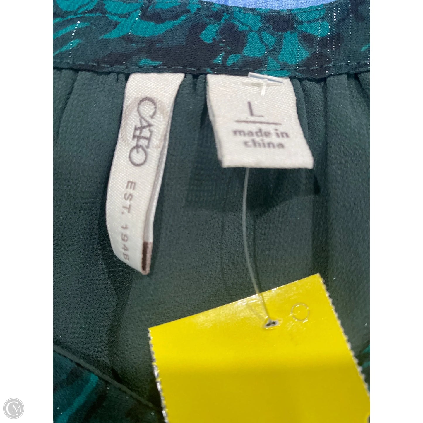 Top Long Sleeve By Cato In Green, Size: L