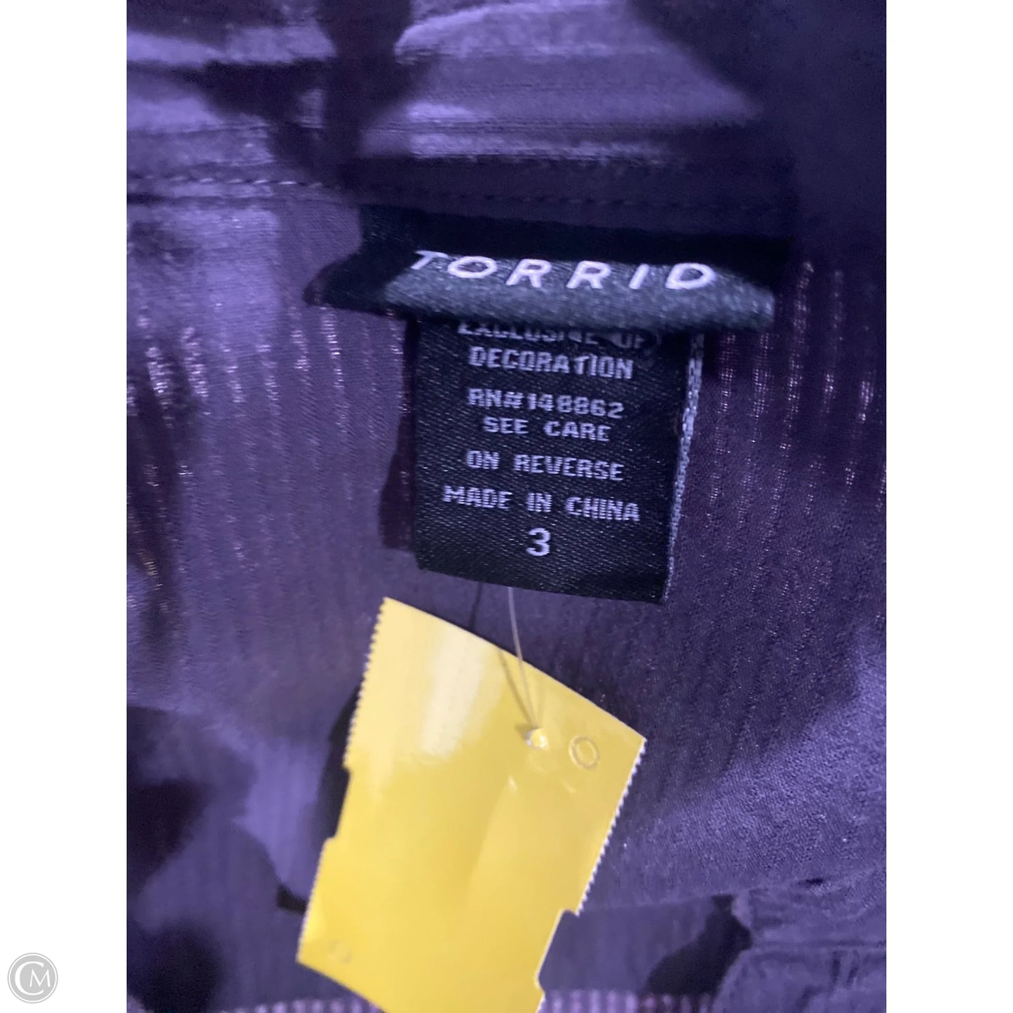 Top Long Sleeve By Torrid In Grey, Size: 3x