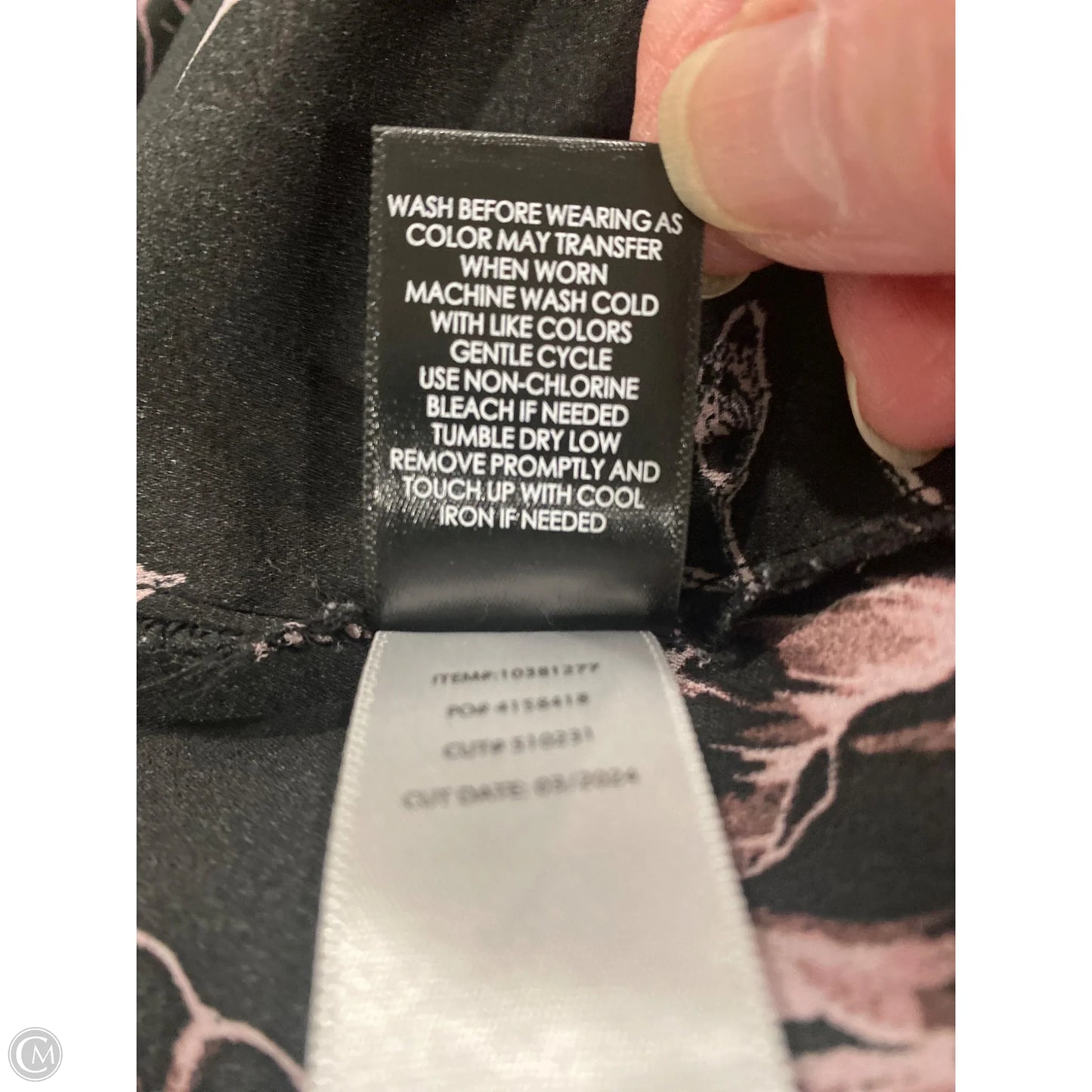 Top Long Sleeve By Torrid In Black & Pink, Size: 4x