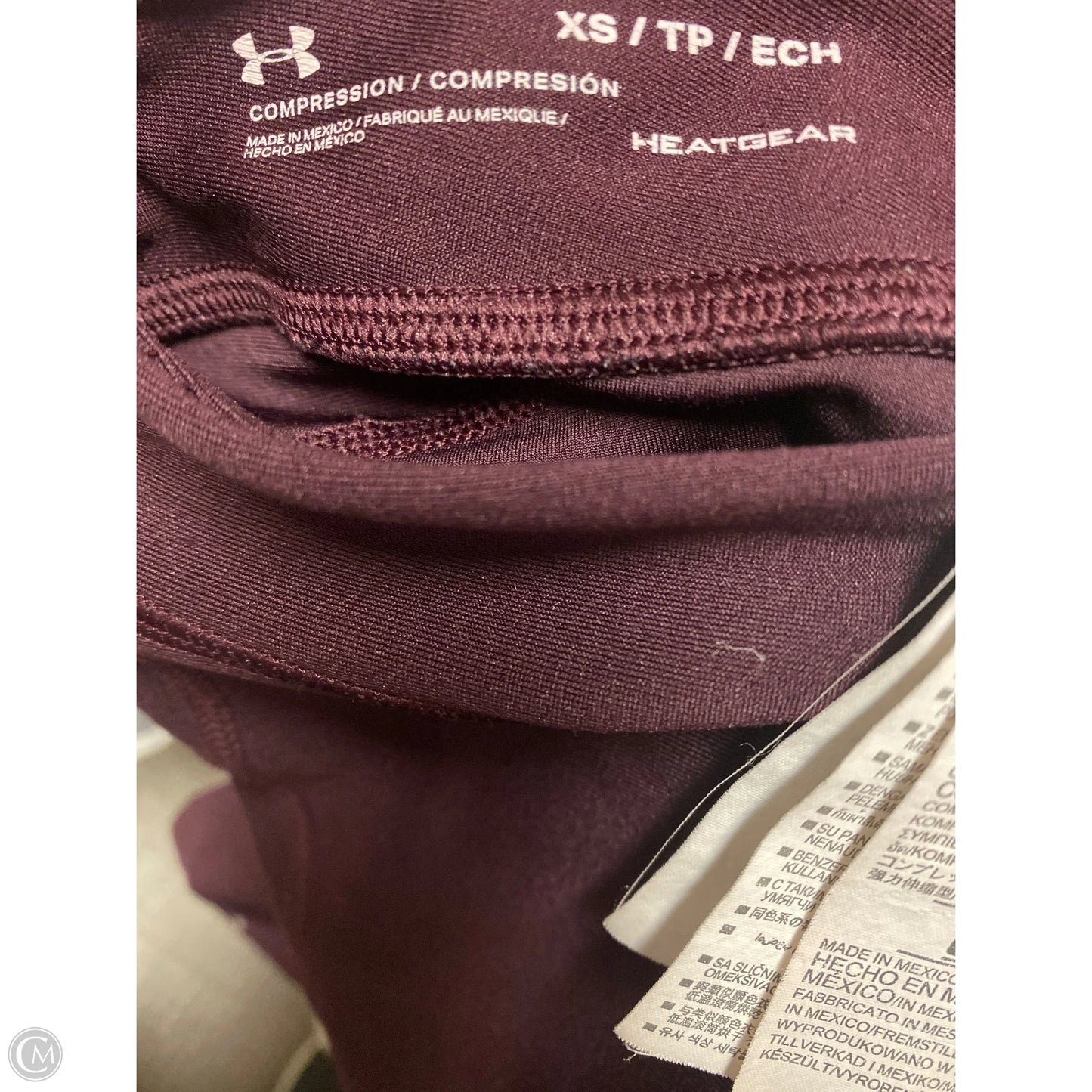 Athletic Capris By Under Armour In Maroon, Size: Xs