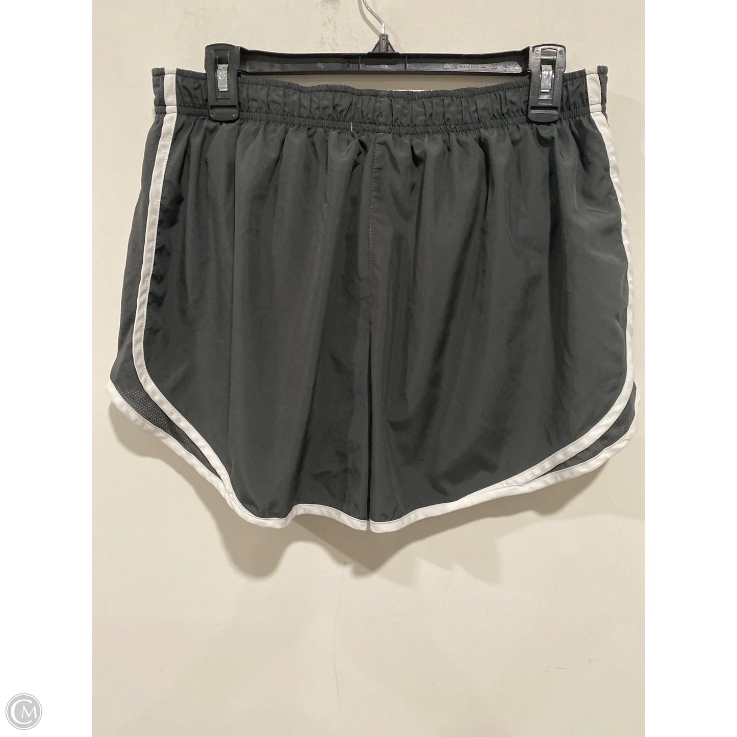 Athletic Shorts By Nike In Grey, Size: Xl