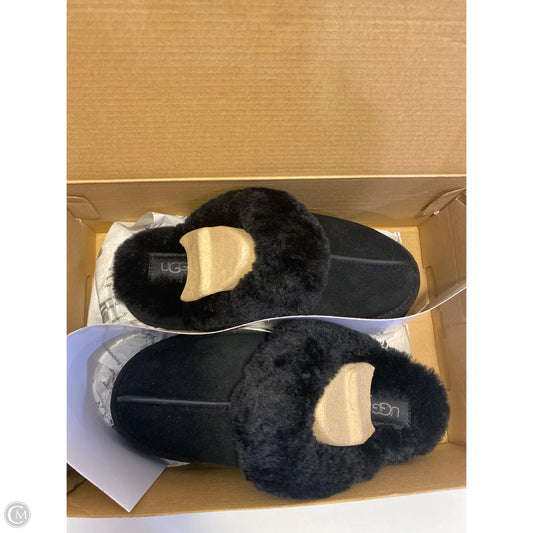 Slippers Designer By Ugg In Black, Size: 7