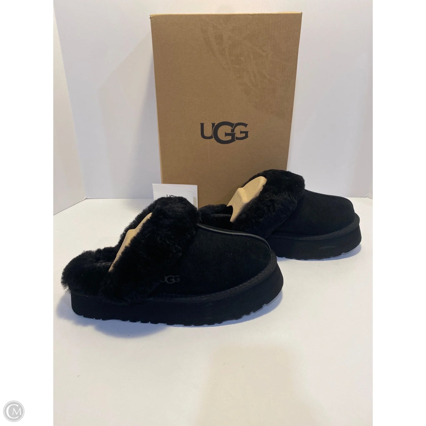 Slippers Designer By Ugg In Black, Size: 7