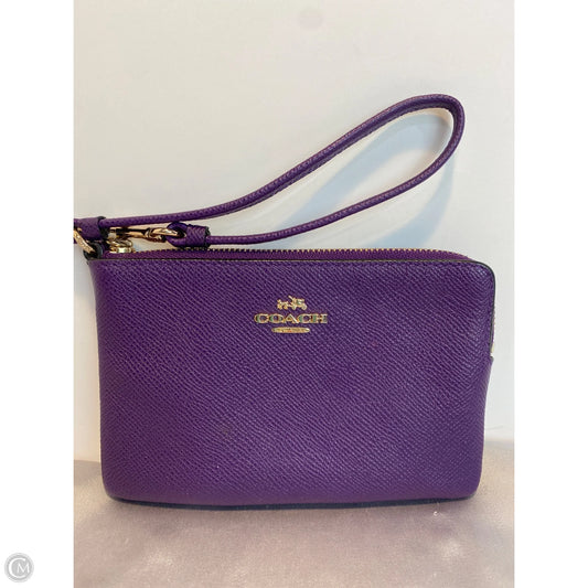 Wristlet Designer By Coach, Size: Medium