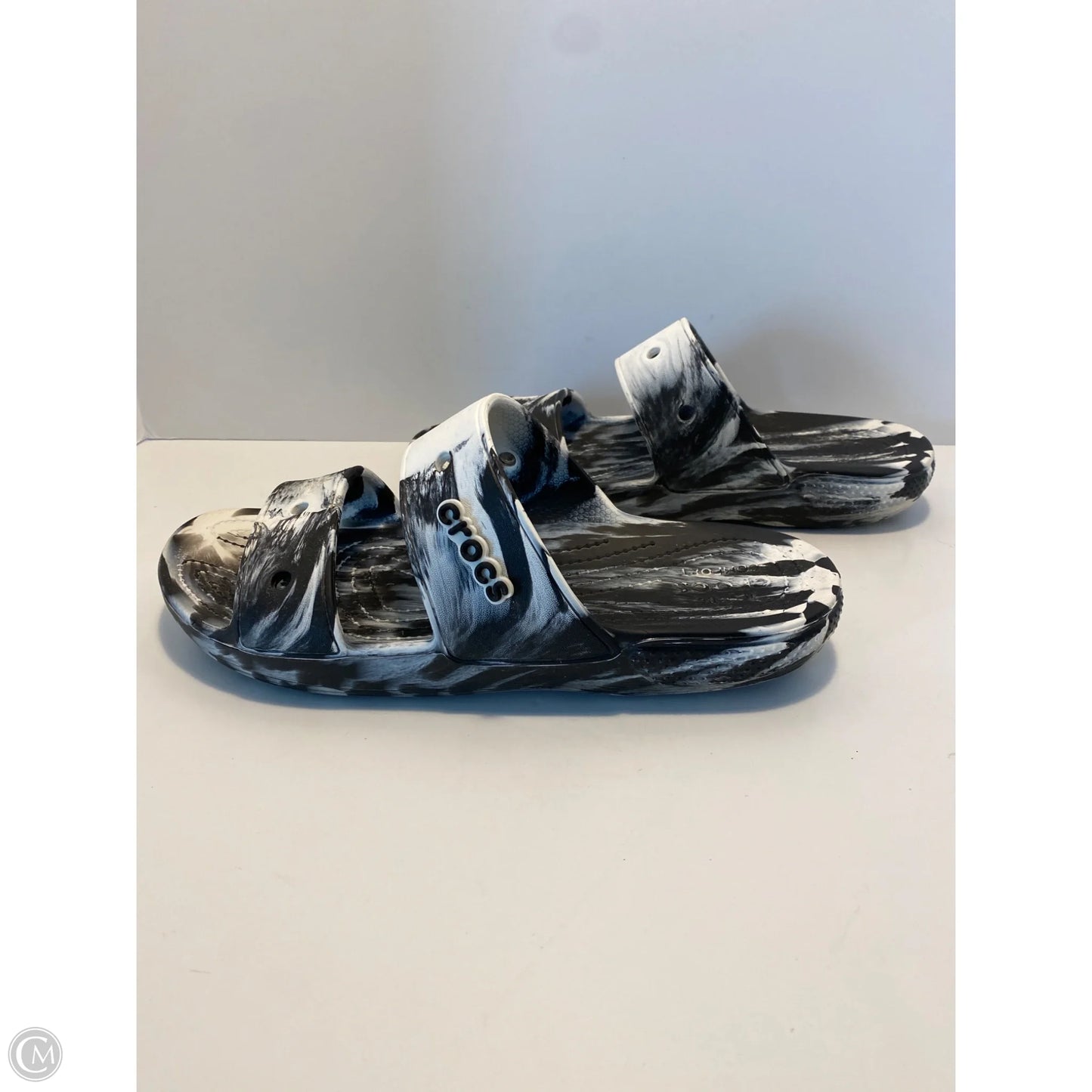 Sandals Flats By Crocs In Black & White, Size: 11