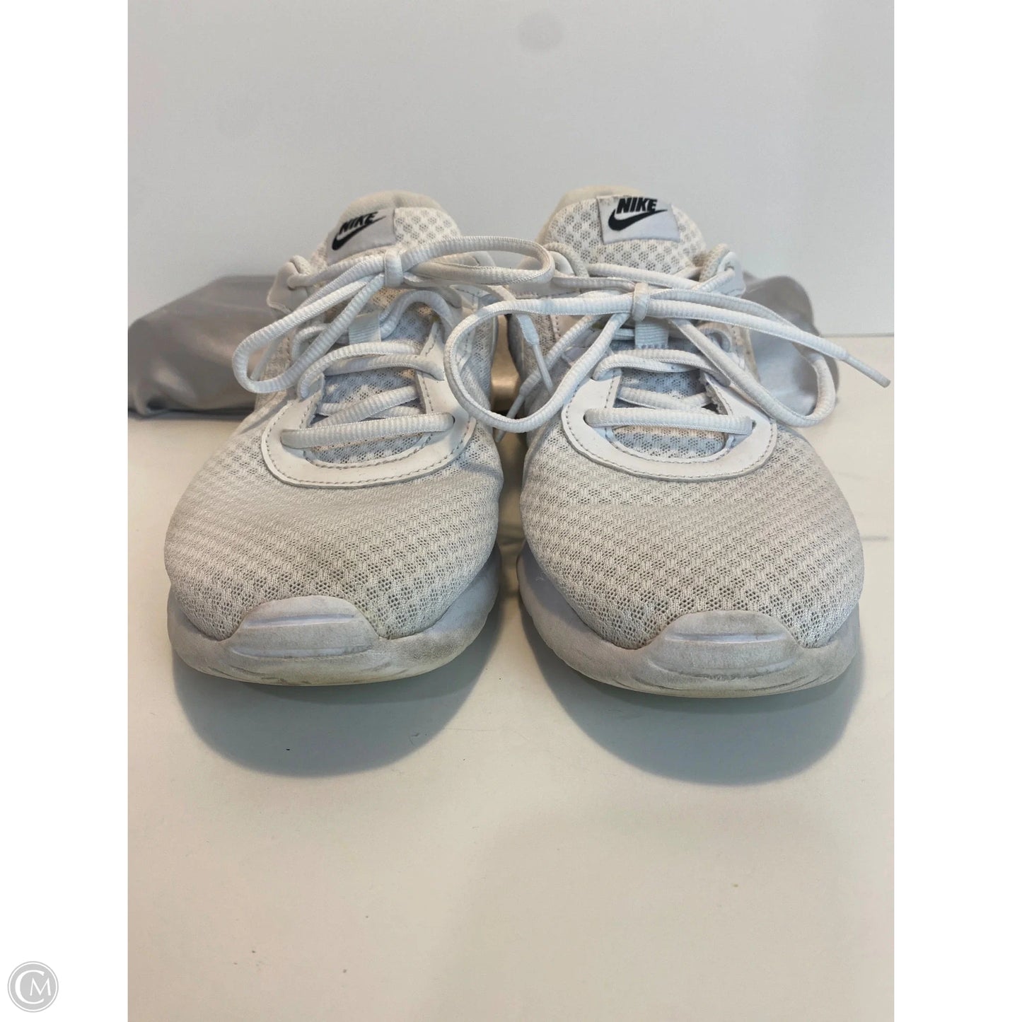 Shoes Athletic By Nike In White, Size: 11