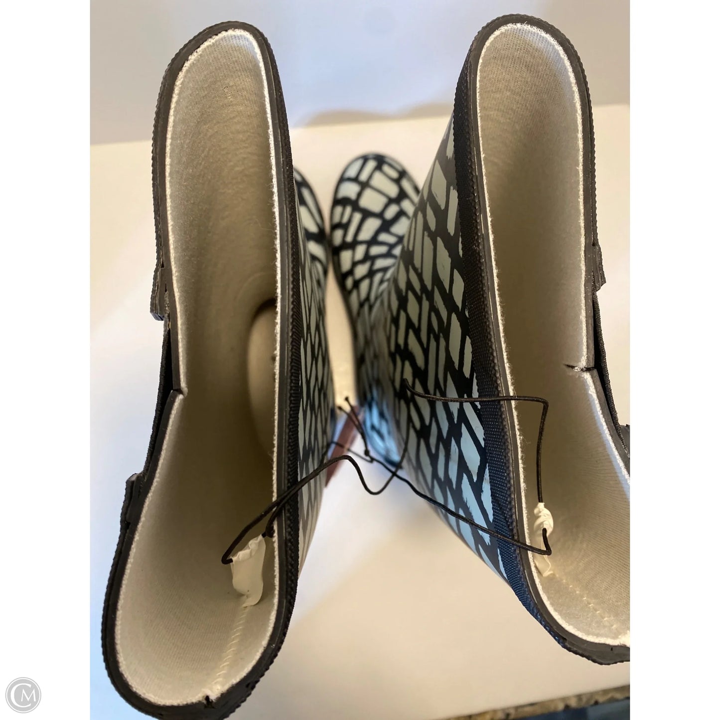 Boots Rain By Serra In Black & White, Size: 8