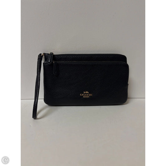 Wristlet Designer By Coach, Size: Medium