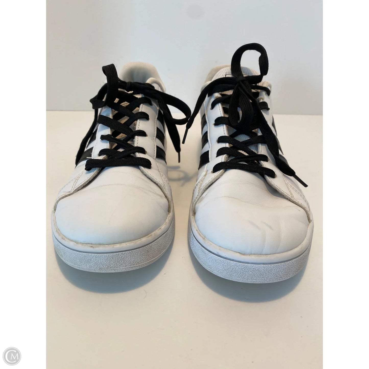 Shoes Sneakers By Adidas In White, Size: 7