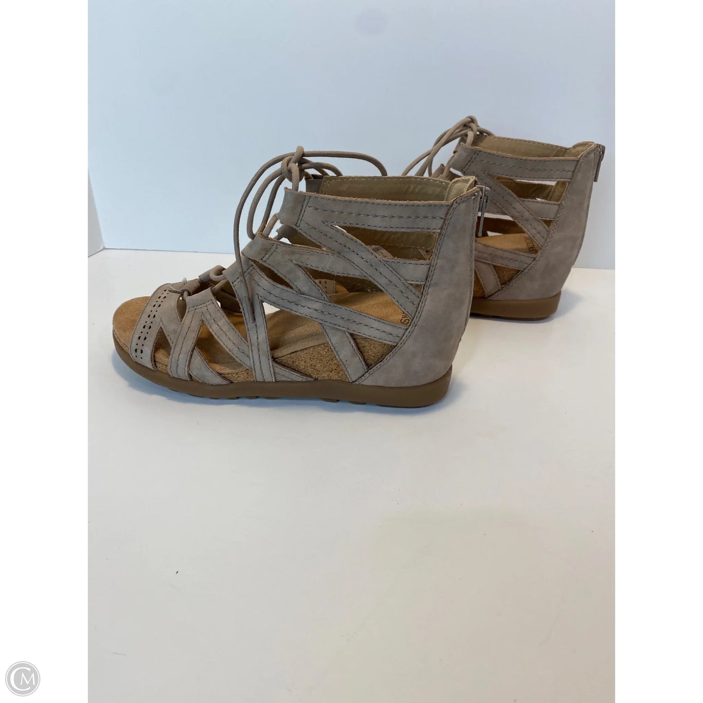 Sandals Flats By Earth In Taupe, Size: 8.5