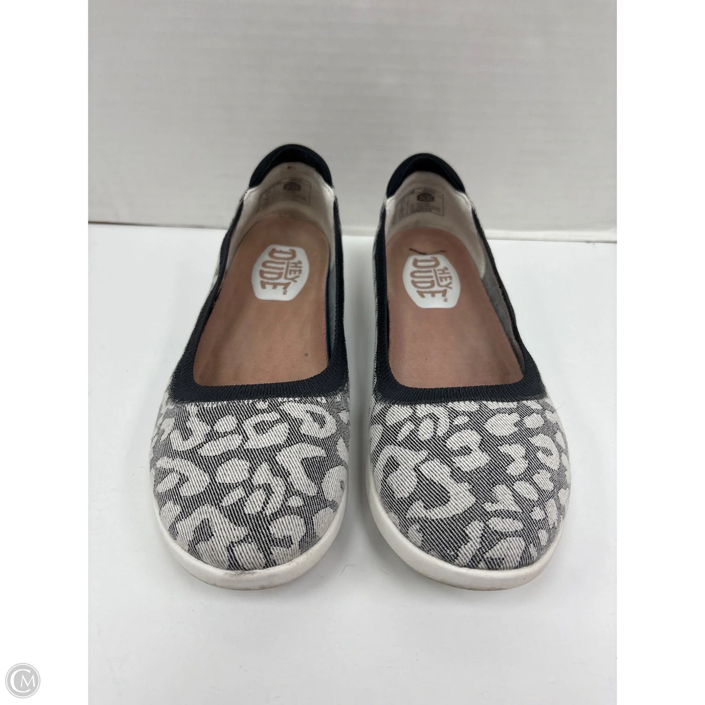 Shoes Flats By Hey Dude In Grey, Size: 8