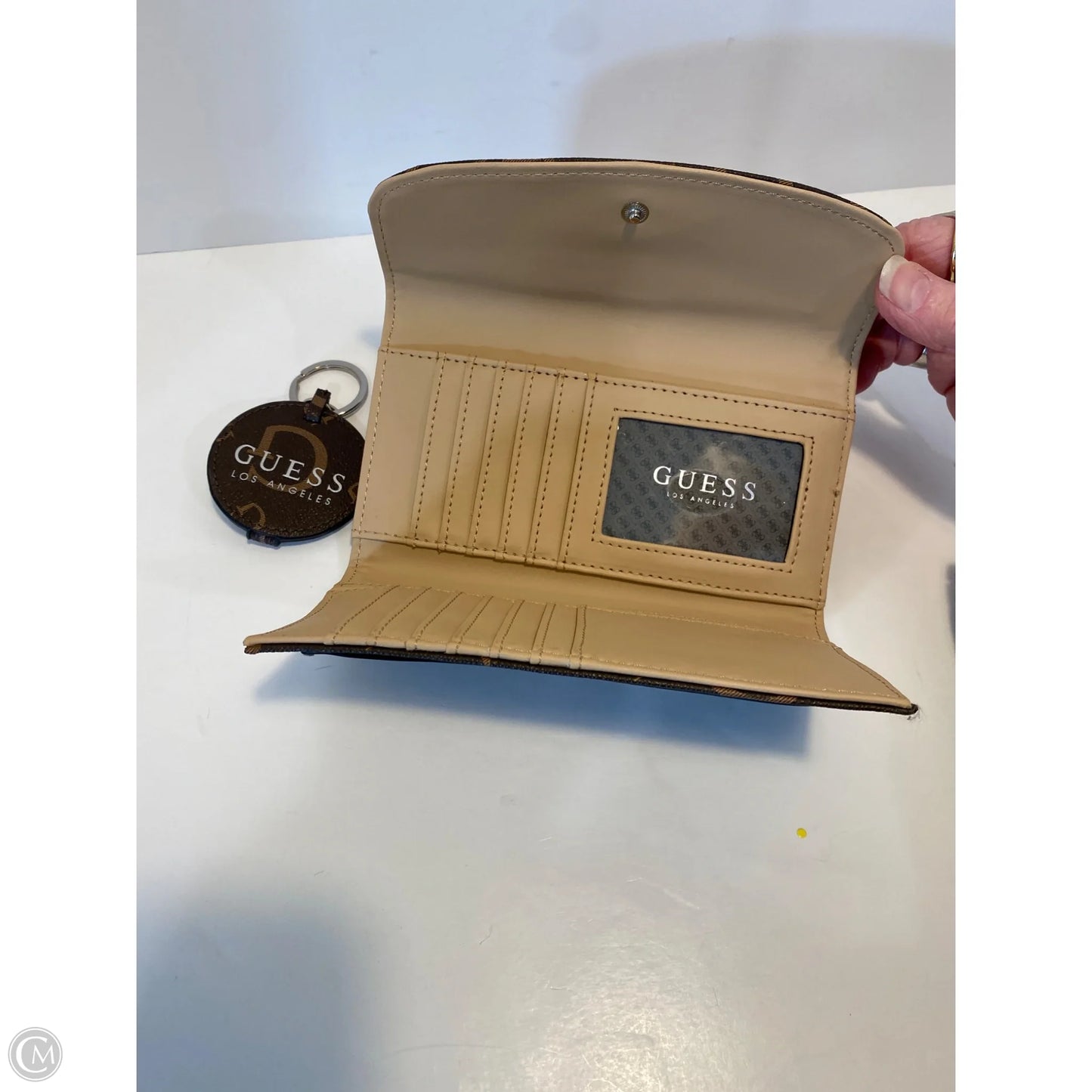 Wallet By Guess, Size: Large