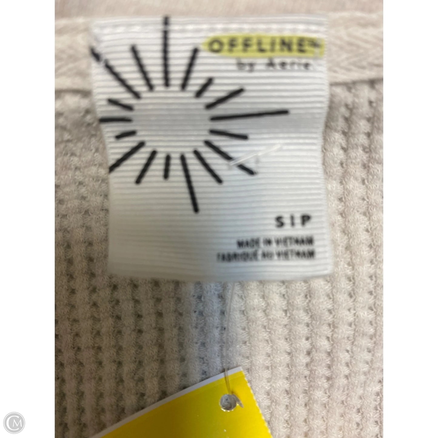 Top Long Sleeve By Aerie In Cream, Size: S