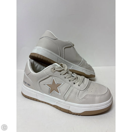 Shoes Athletic By Vintage Havana In Cream, Size: 5.5