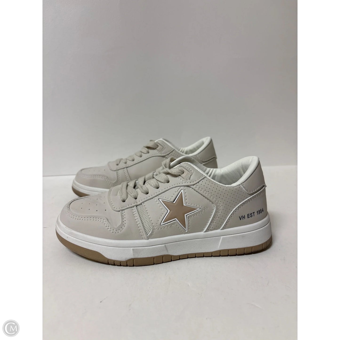 Shoes Athletic By Vintage Havana In Cream, Size: 5.5