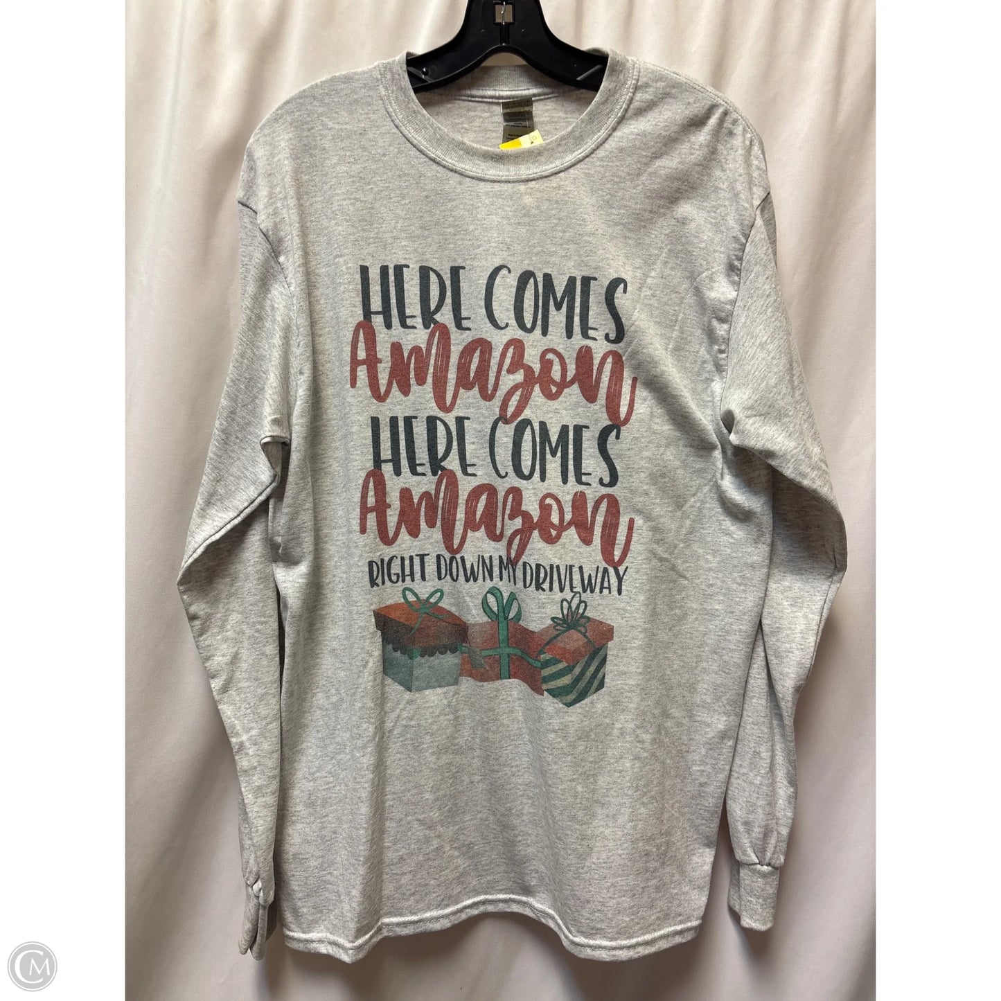 Top Long Sleeve By Gildan In Grey, Size: M