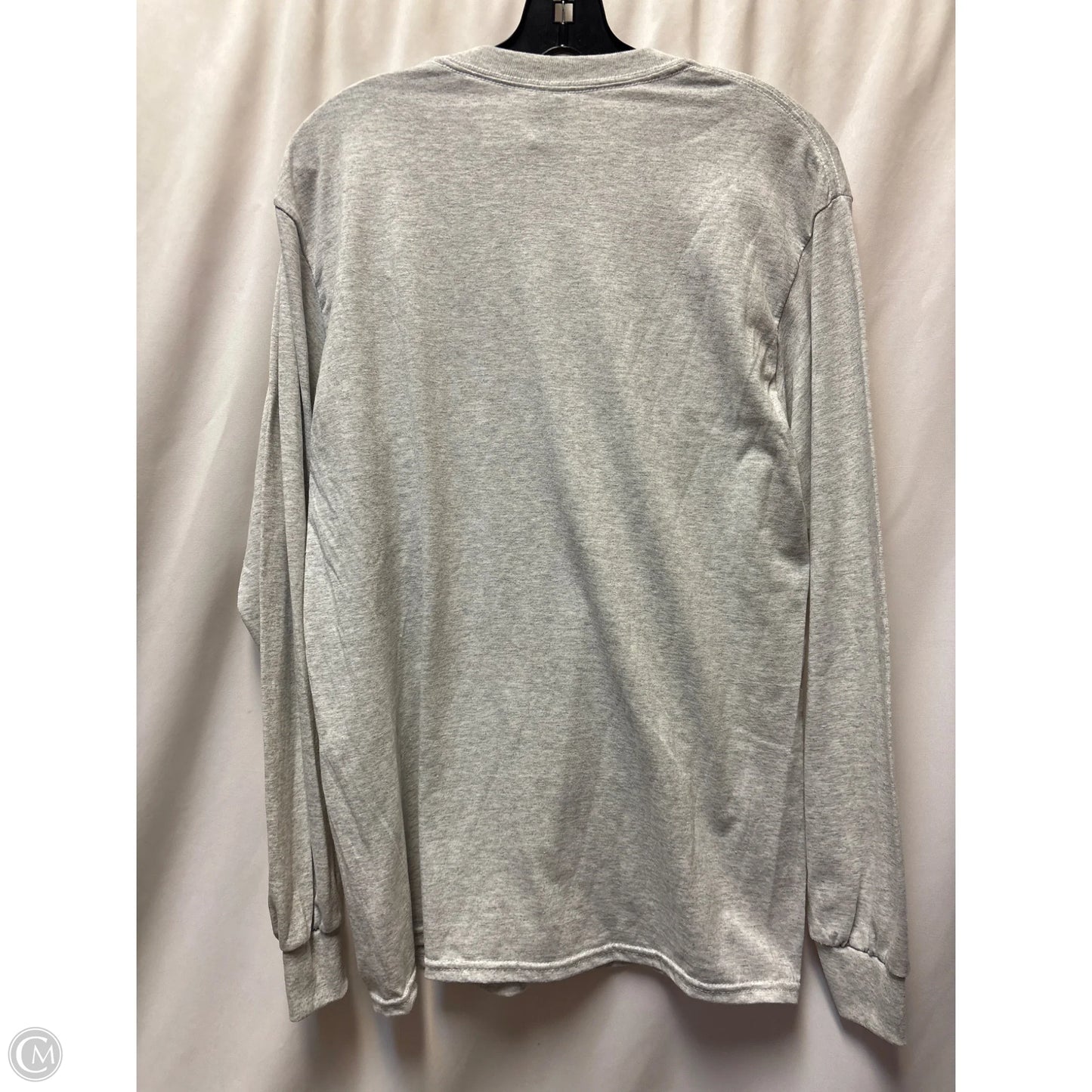 Top Long Sleeve By Gildan In Grey, Size: M