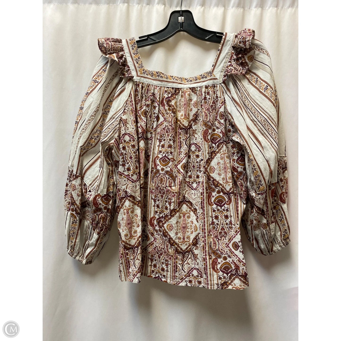 Top Long Sleeve By Cato In White, Size: M