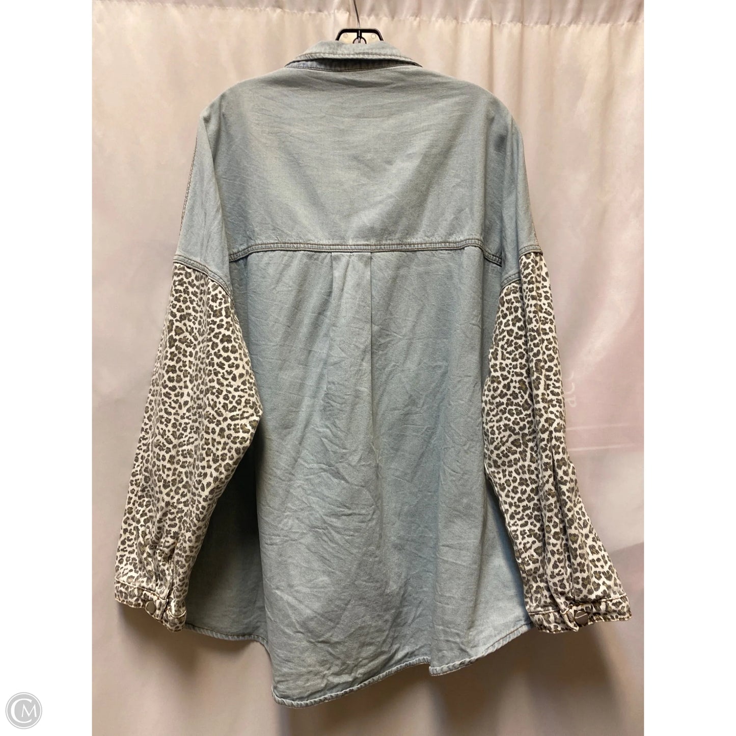 Jacket Shirt By Clothes Mentor In Animal Print, Size: Xl