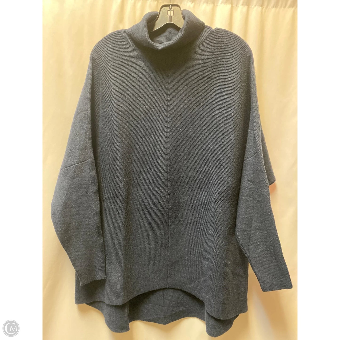Sweater By Clothes Mentor In Navy, Size: M
