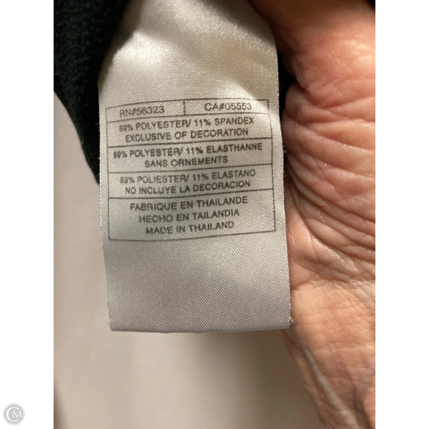 Athletic Top Long Sleeve Crewneck By Nike In Black, Size: M