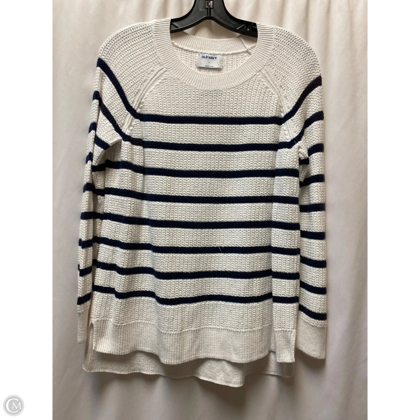 Sweater By Old Navy In White, Size: M
