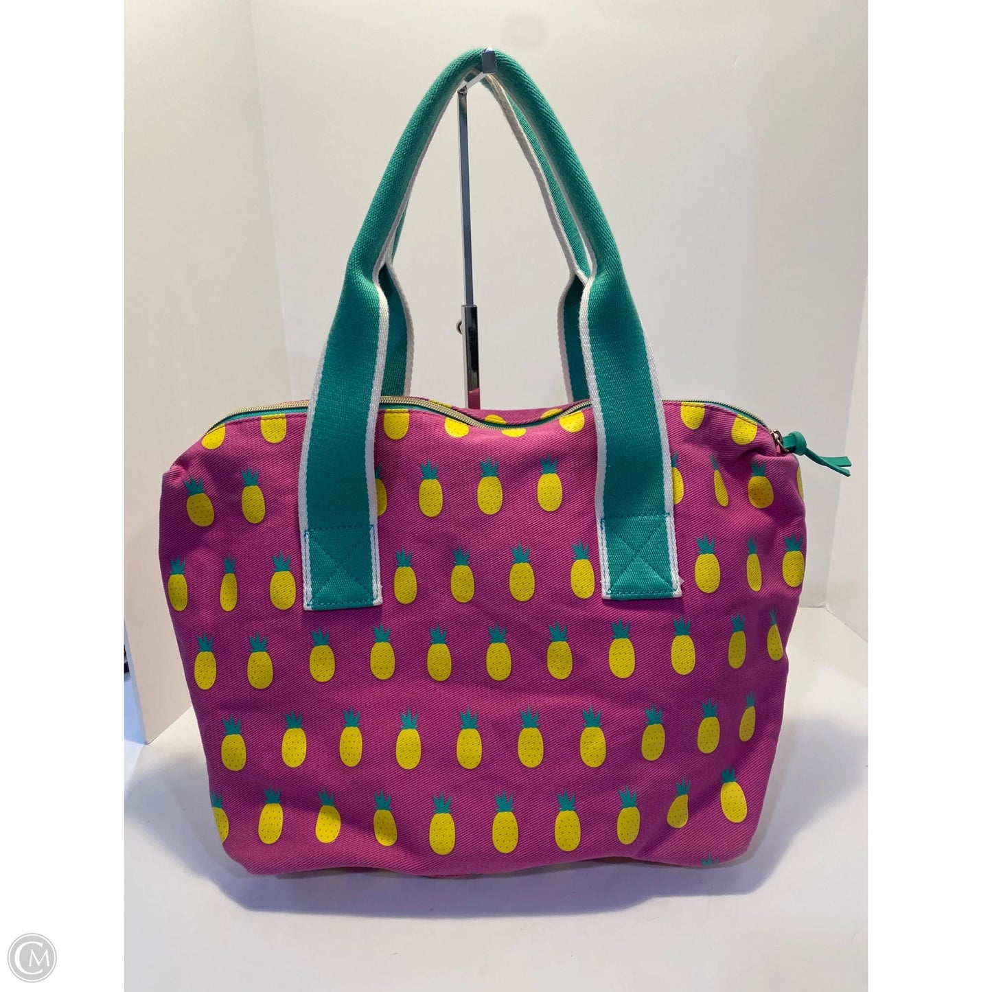 Tote By Clothes Mentor, Size: Large