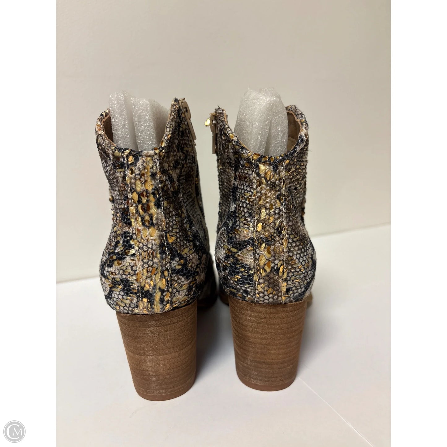 Boots Ankle Heels By Very G In Gold, Size: 7.5