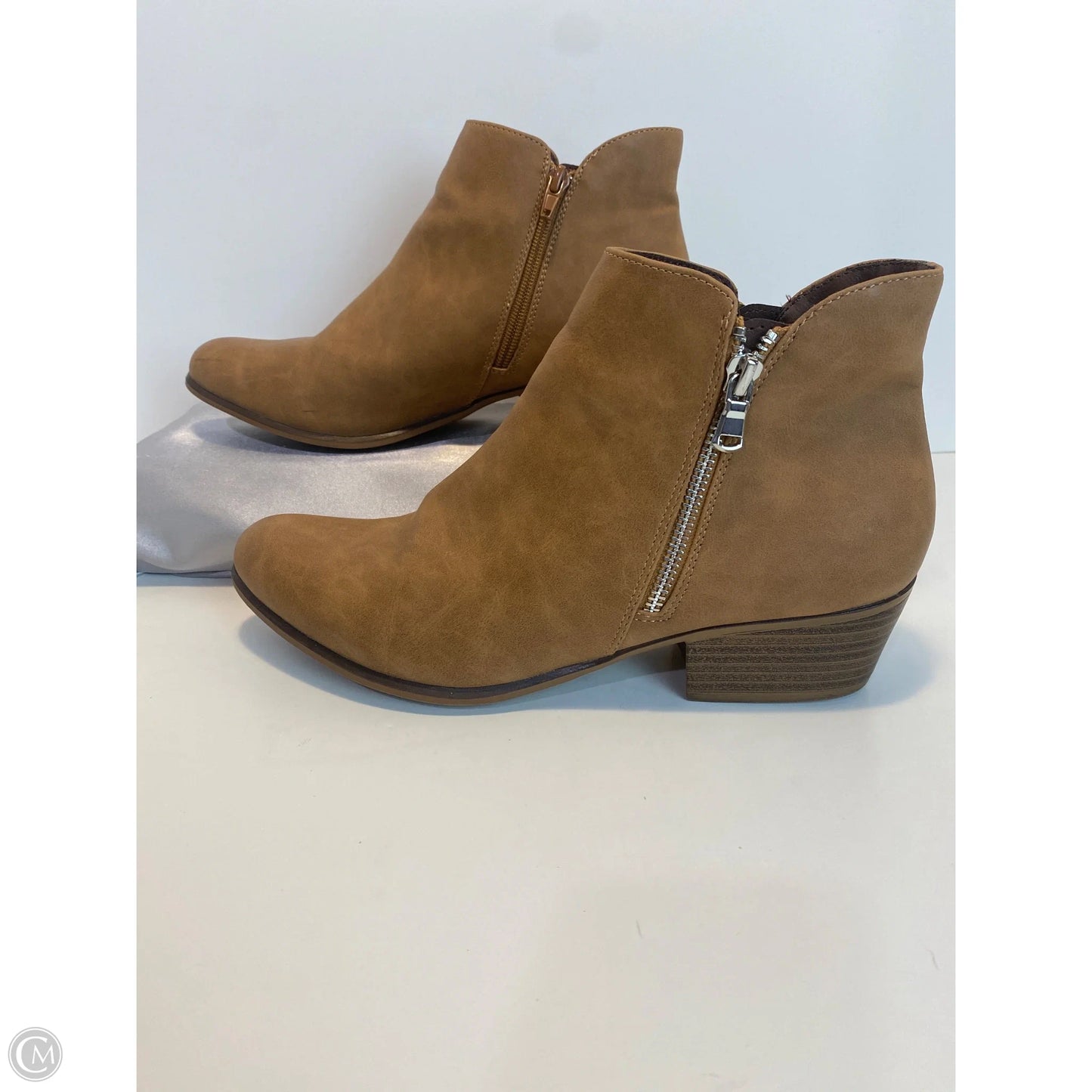 Boots Ankle Heels By Clothes Mentor In Brown, Size: 9