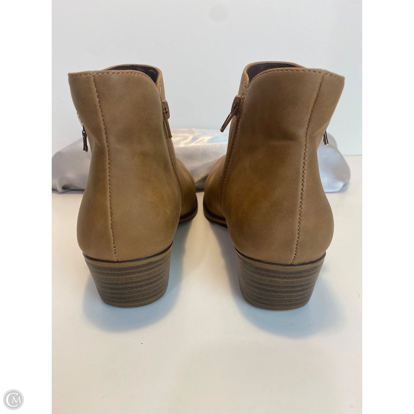 Boots Ankle Heels By Clothes Mentor In Brown, Size: 9