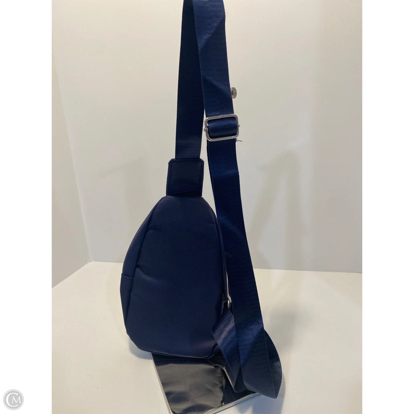 Crossbody By Clothes Mentor, Size: Small