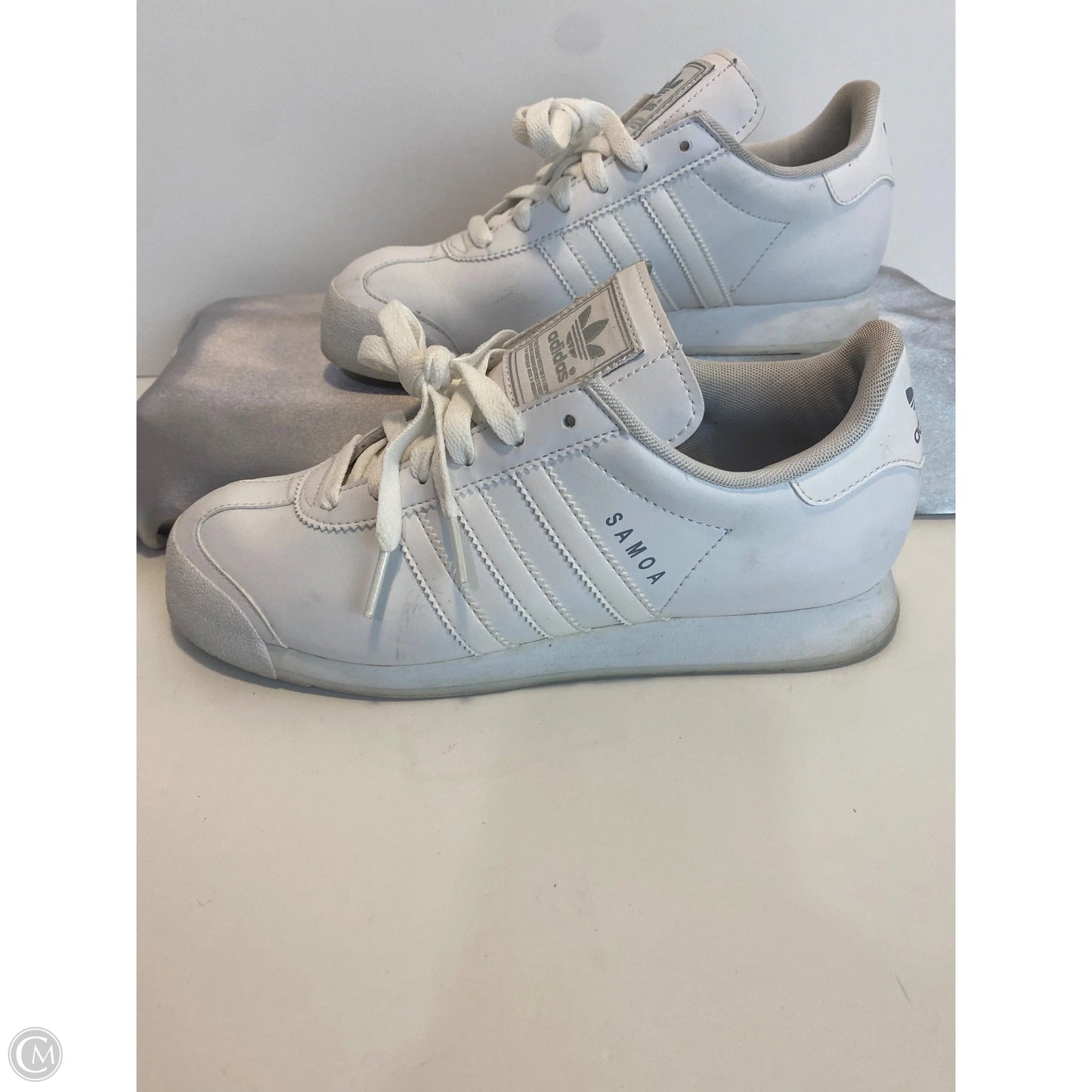 Shoes Athletic By Adidas In White, Size: 5.5