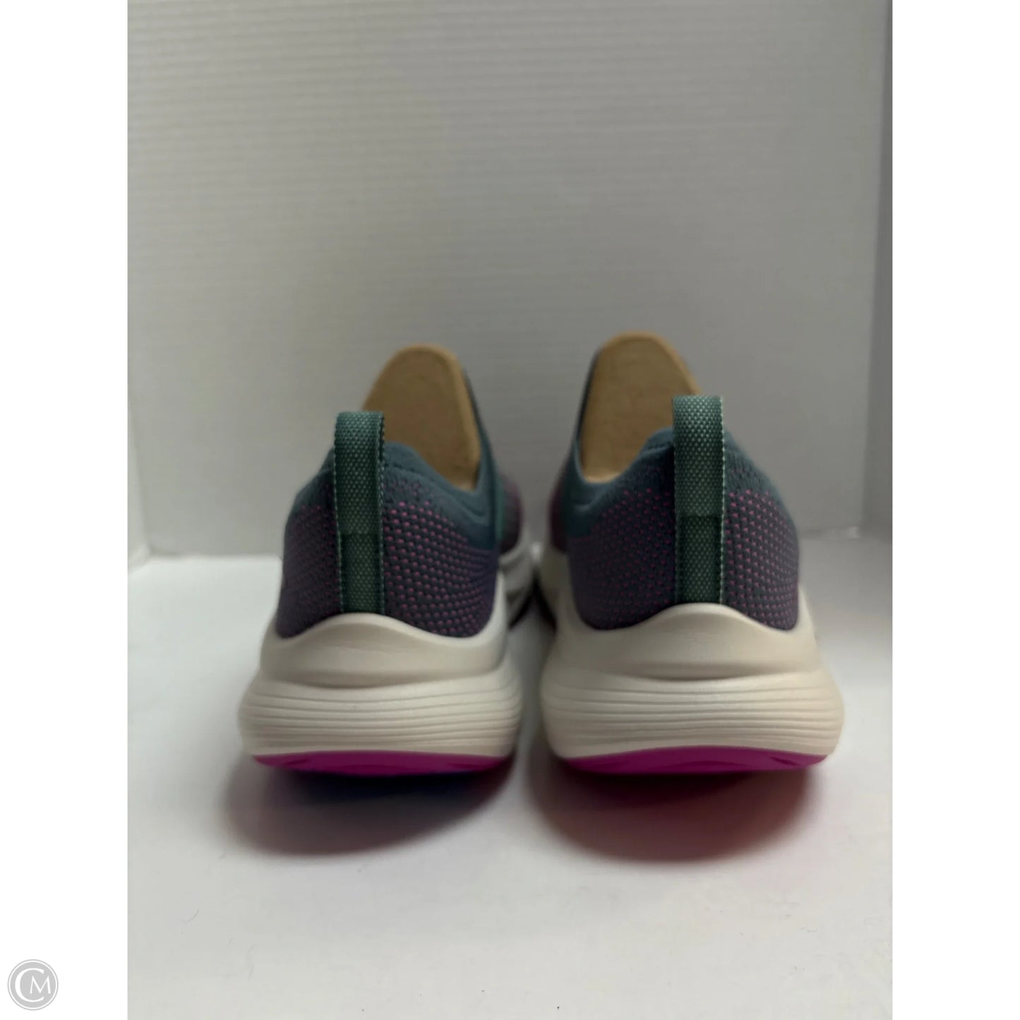 Shoes Athletic By Skechers In Grey, Size: 8