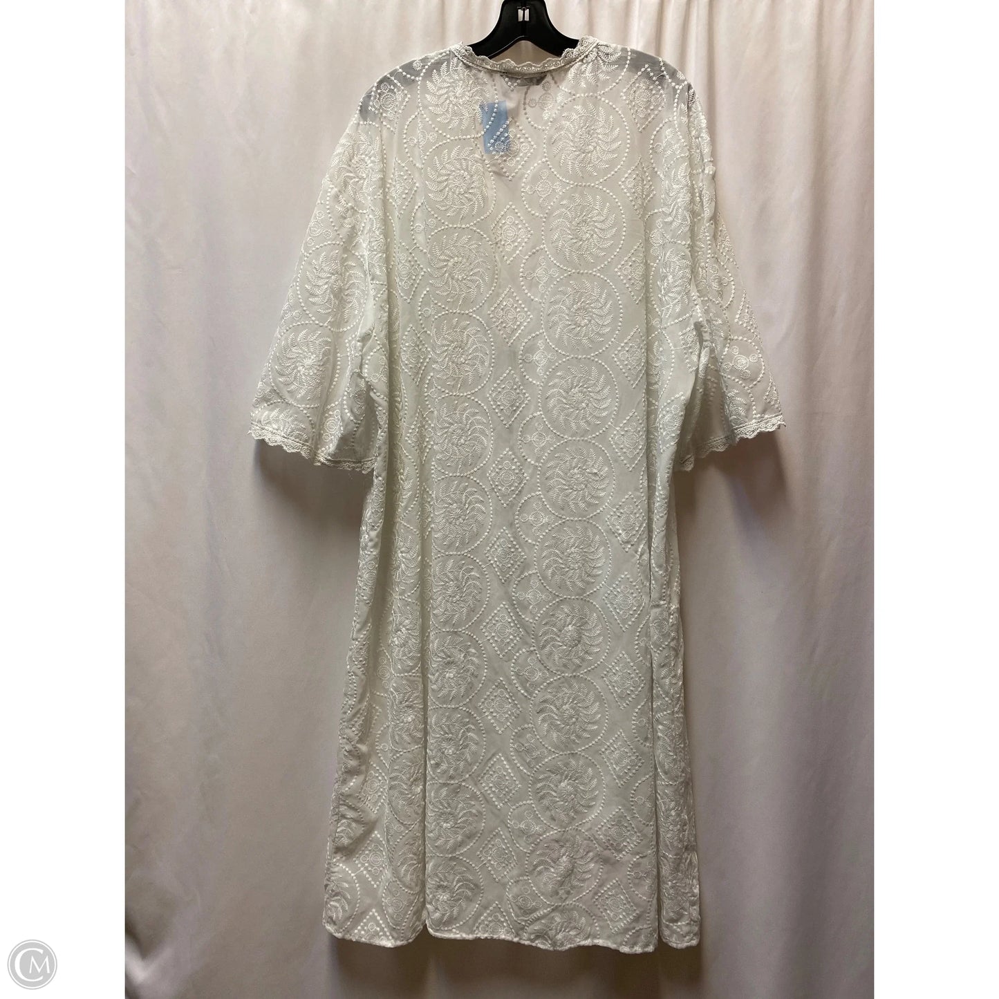 Swimwear Cover-up By Bloomchic In White, Size: 1x