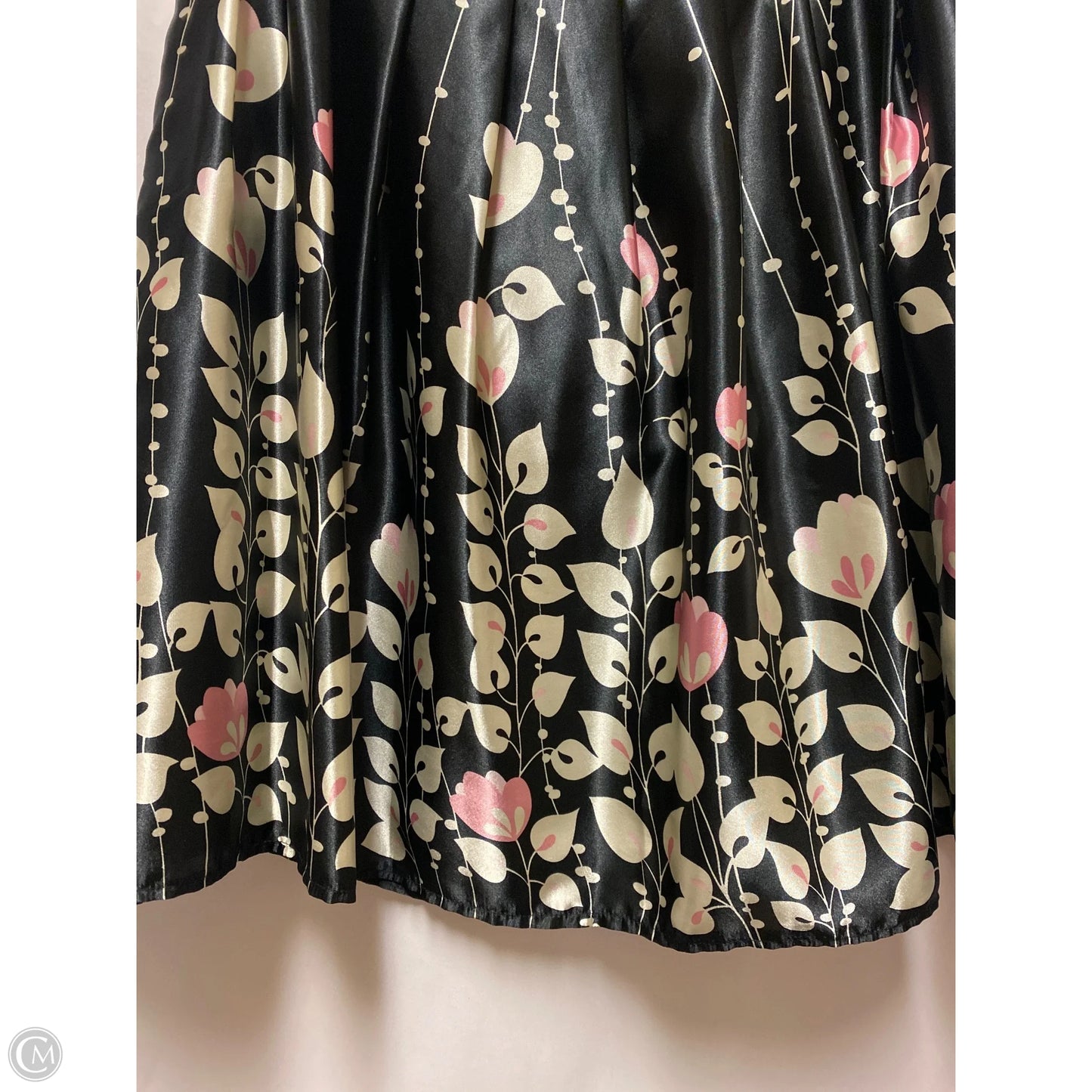Skirt Midi By Dressbarn In Black, Size: S