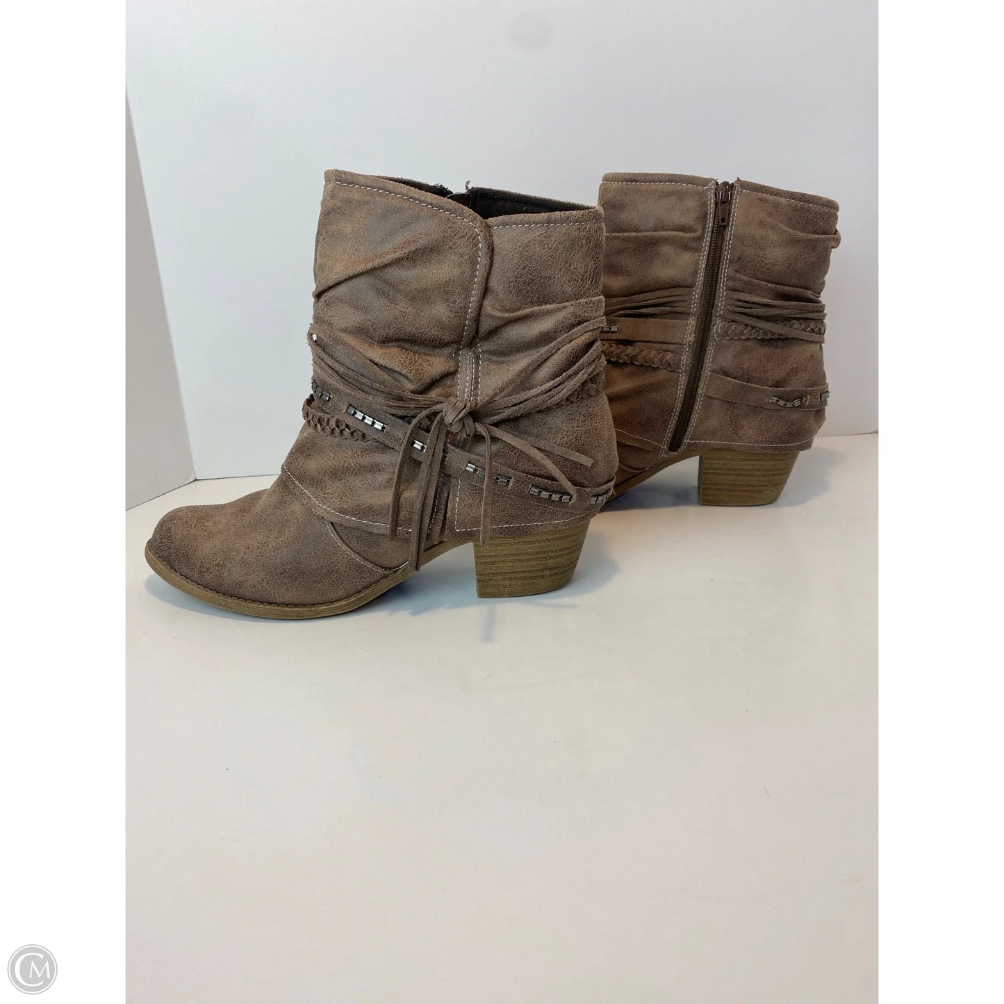 Boots Ankle Heels By Clothes Mentor In Brown, Size: 11