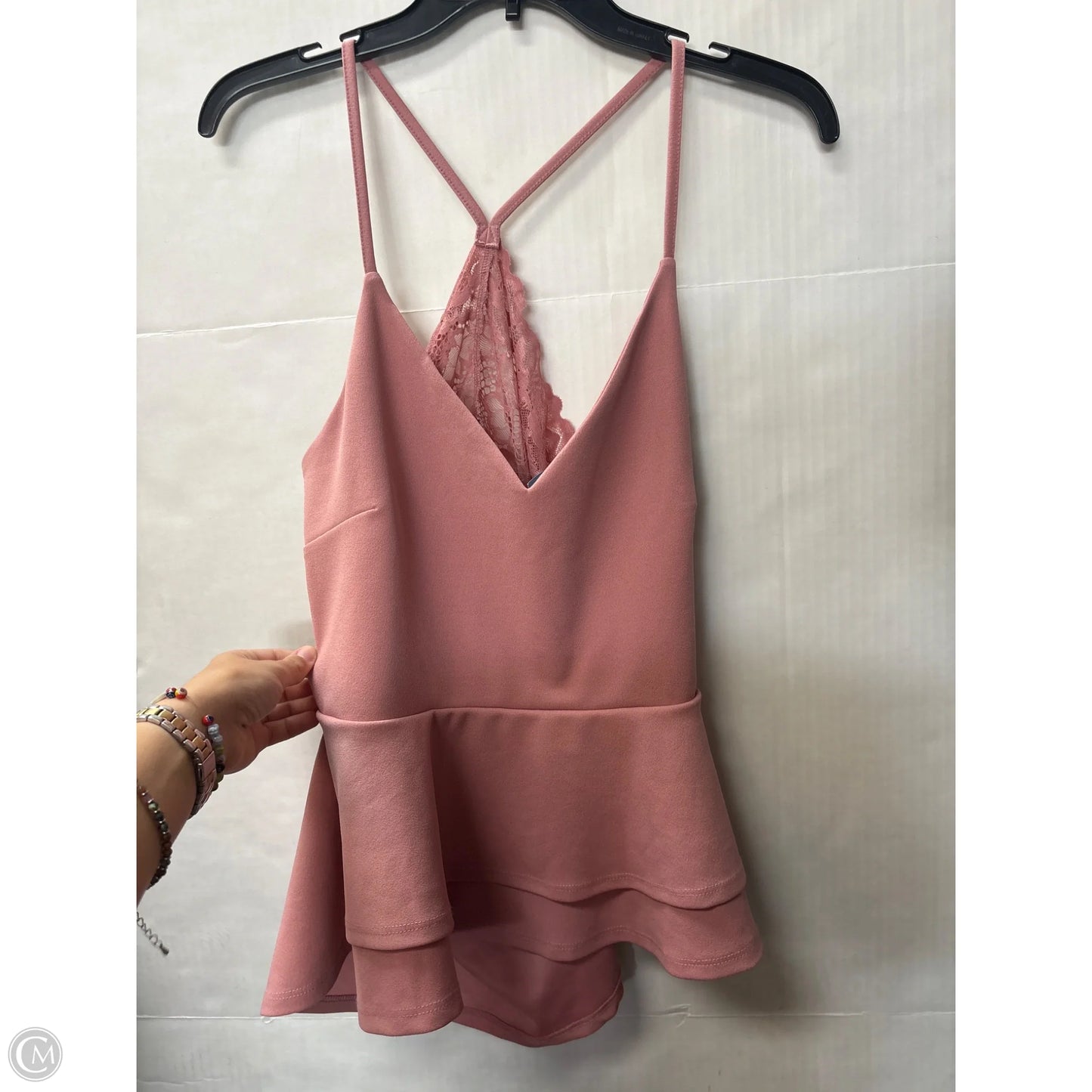 Top Sleeveless By Clothes Mentor In Pink, Size: L