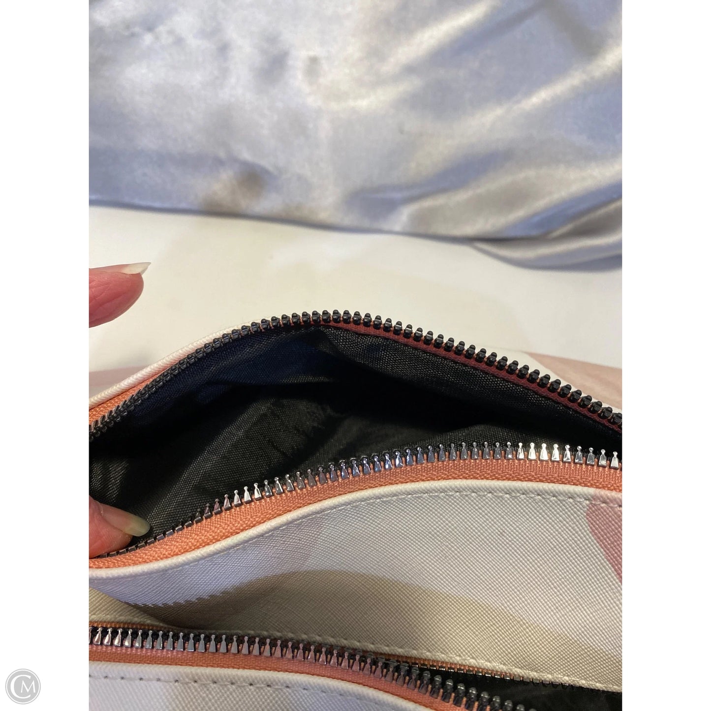 Makeup Bag By Rae Dunn, Size: Large