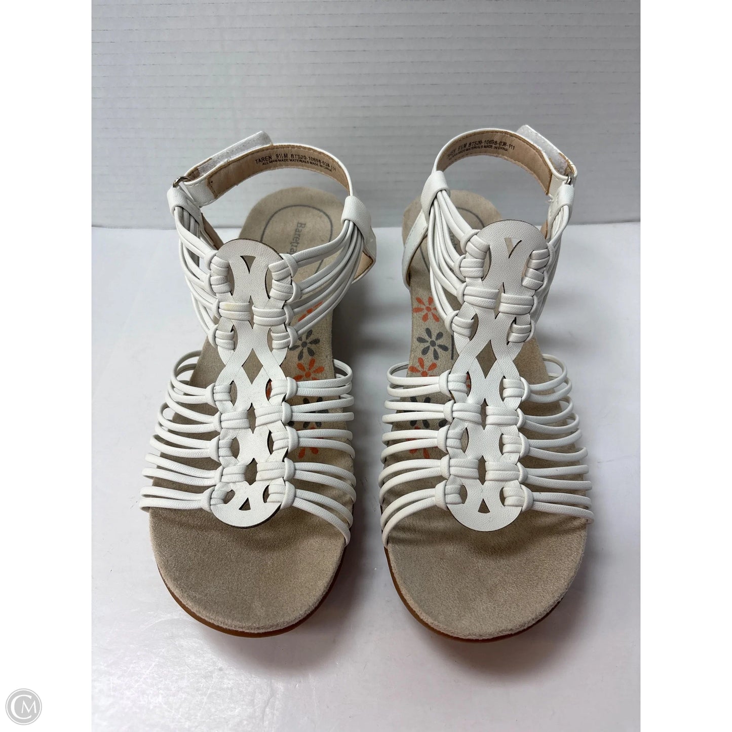 Sandals Heels Block By Bare Traps In White, Size: 9.5