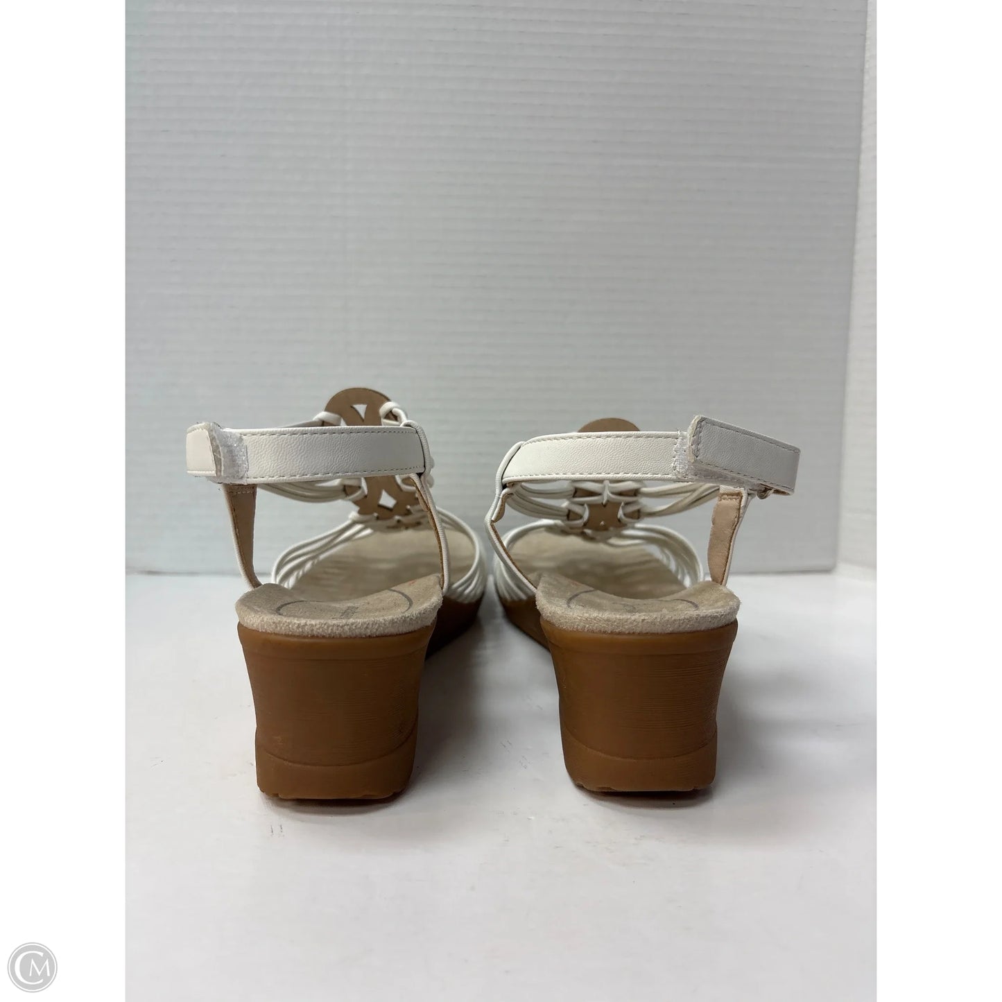 Sandals Heels Block By Bare Traps In White, Size: 9.5