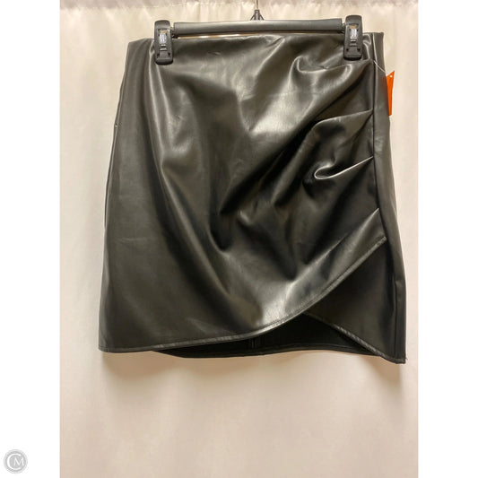 Skirt Mini & Short By Clothes Mentor In Black, Size: L
