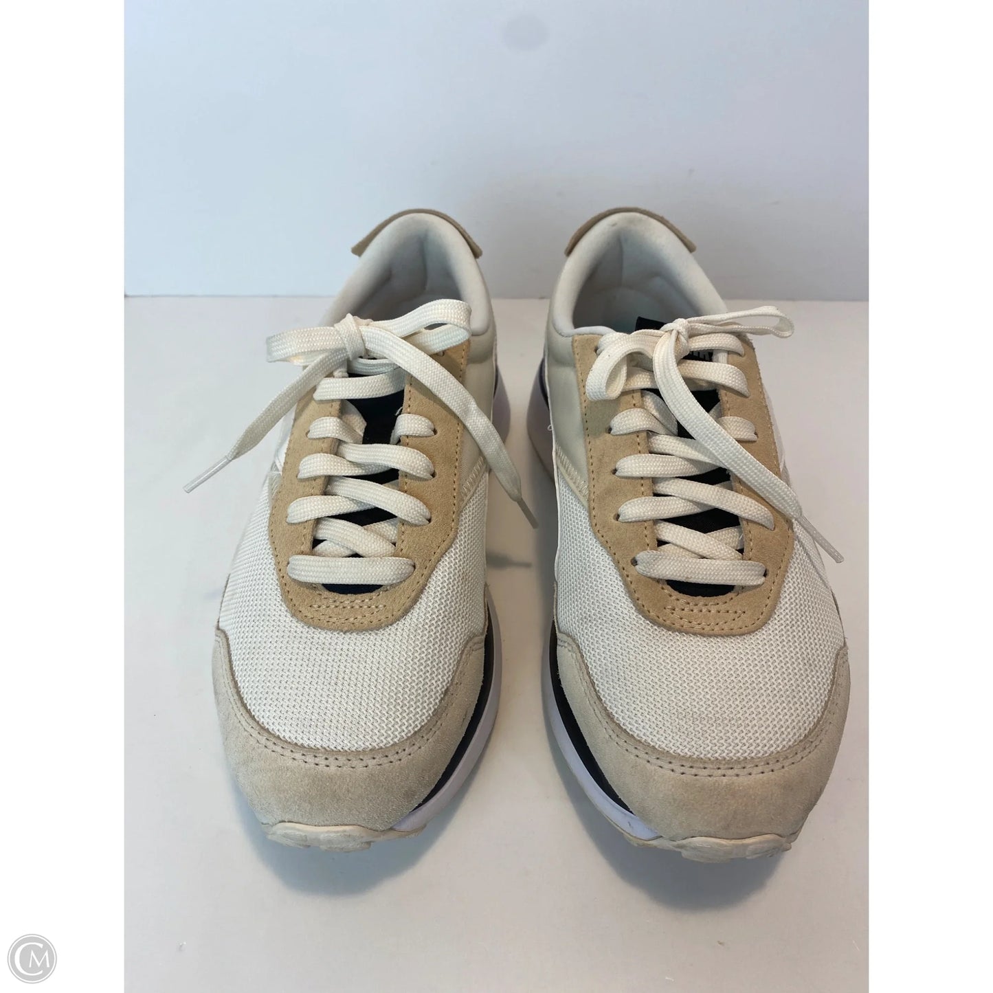 Shoes Athletic By Puma In White, Size: 8.5