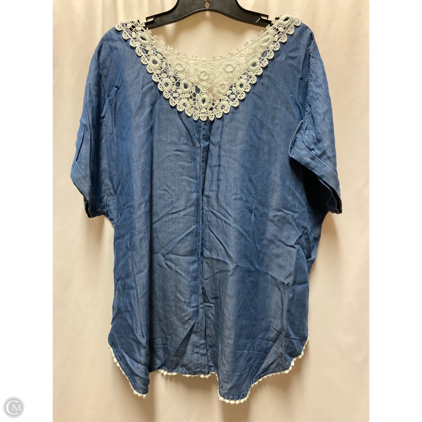Top Short Sleeve By Signature Studio In Blue, Size: Xl