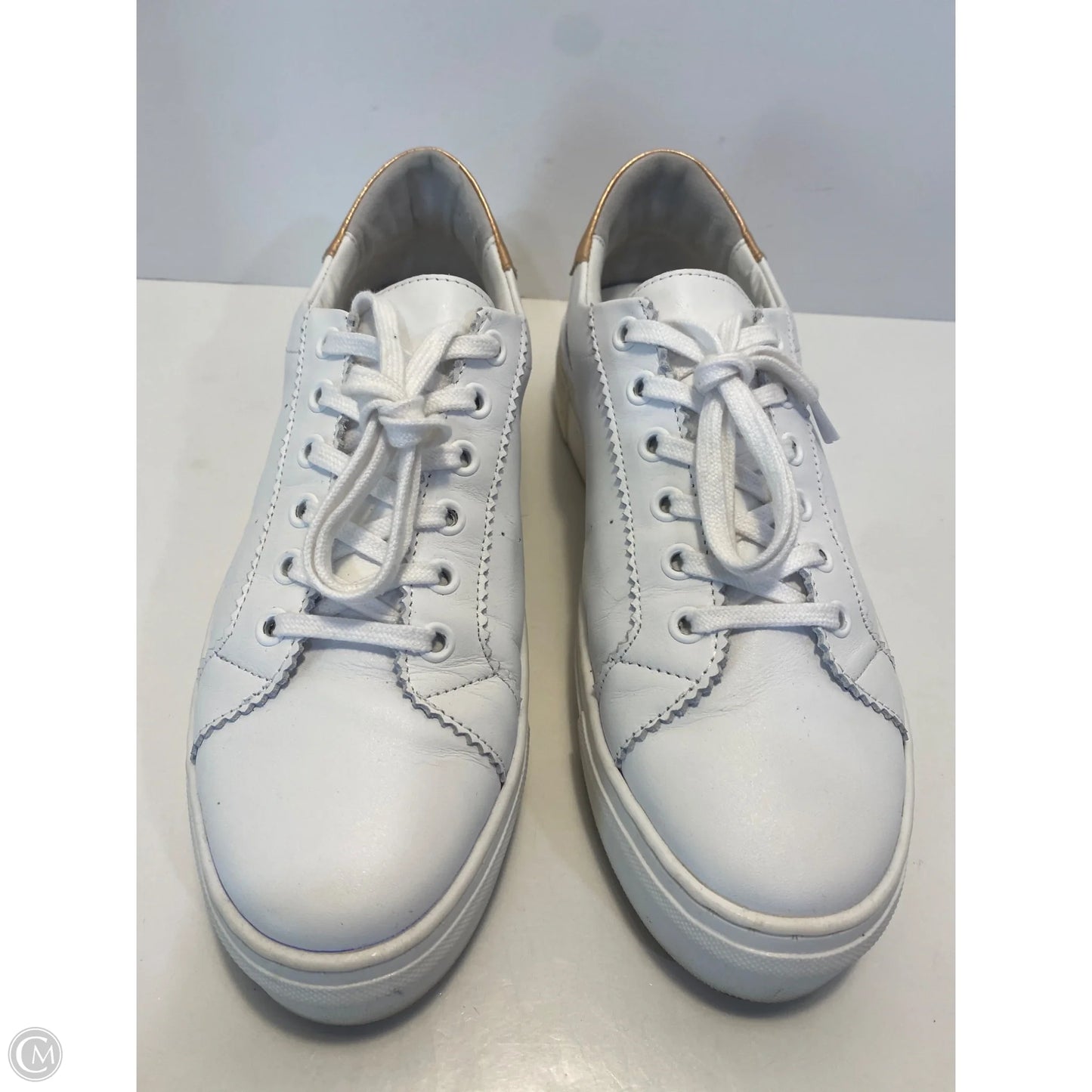 Shoes Sneakers By Paige In White, Size: 9