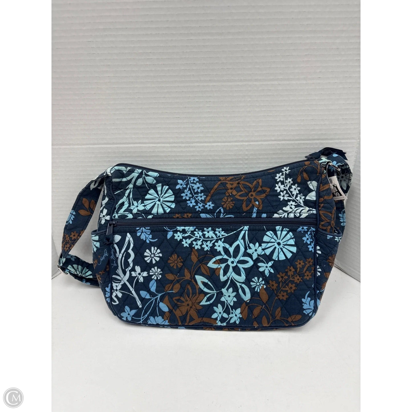 Handbag By Vera Bradley, Size: Medium