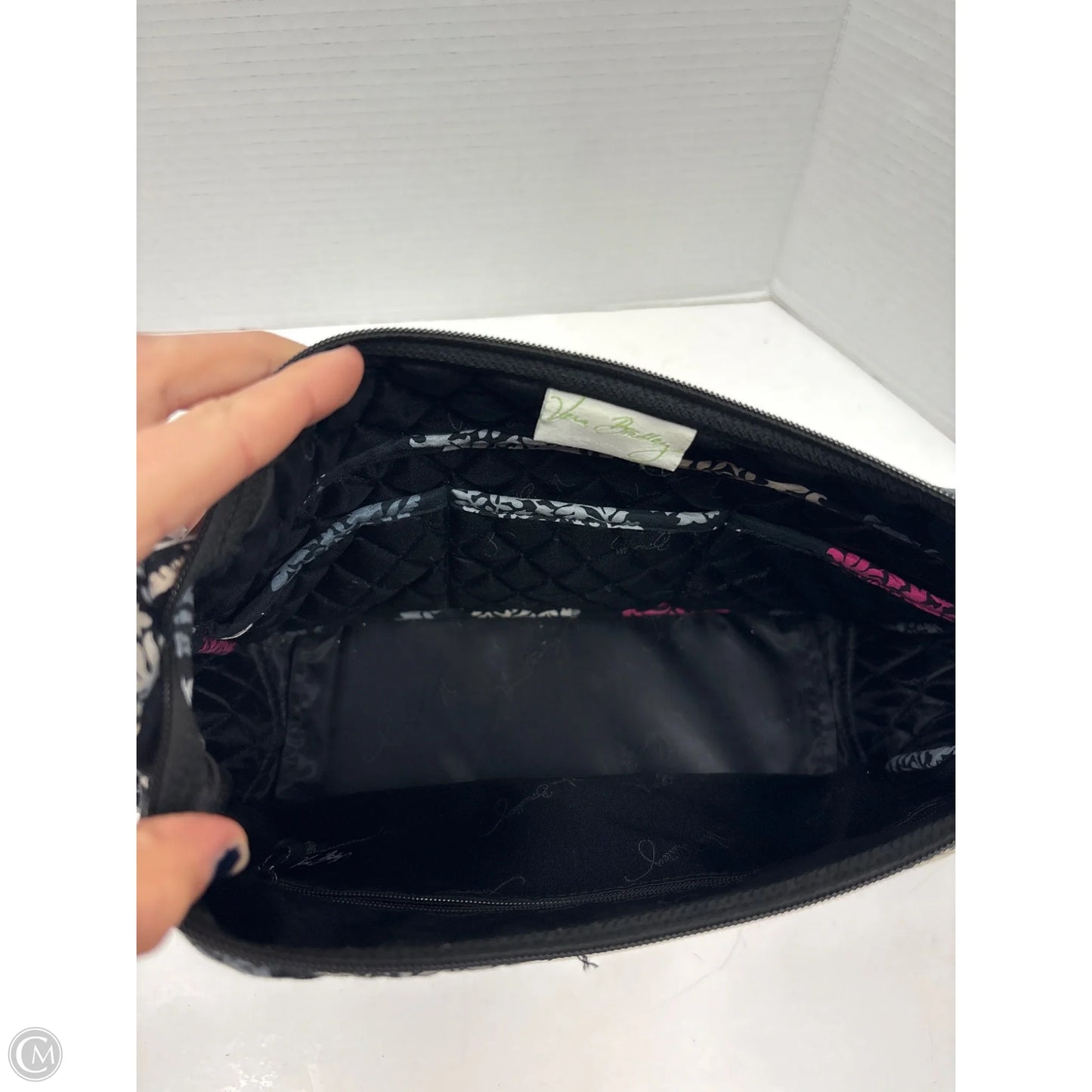 Handbag By Vera Bradley, Size: Medium