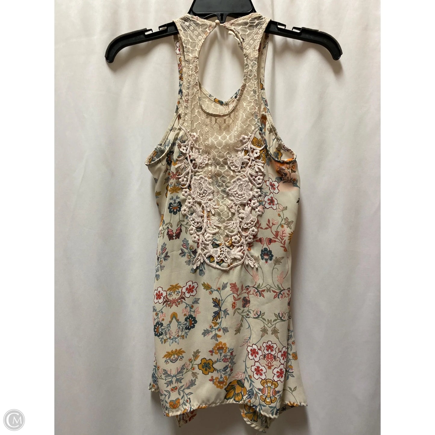 Top Sleeveless By Clothes Mentor In Cream, Size: S