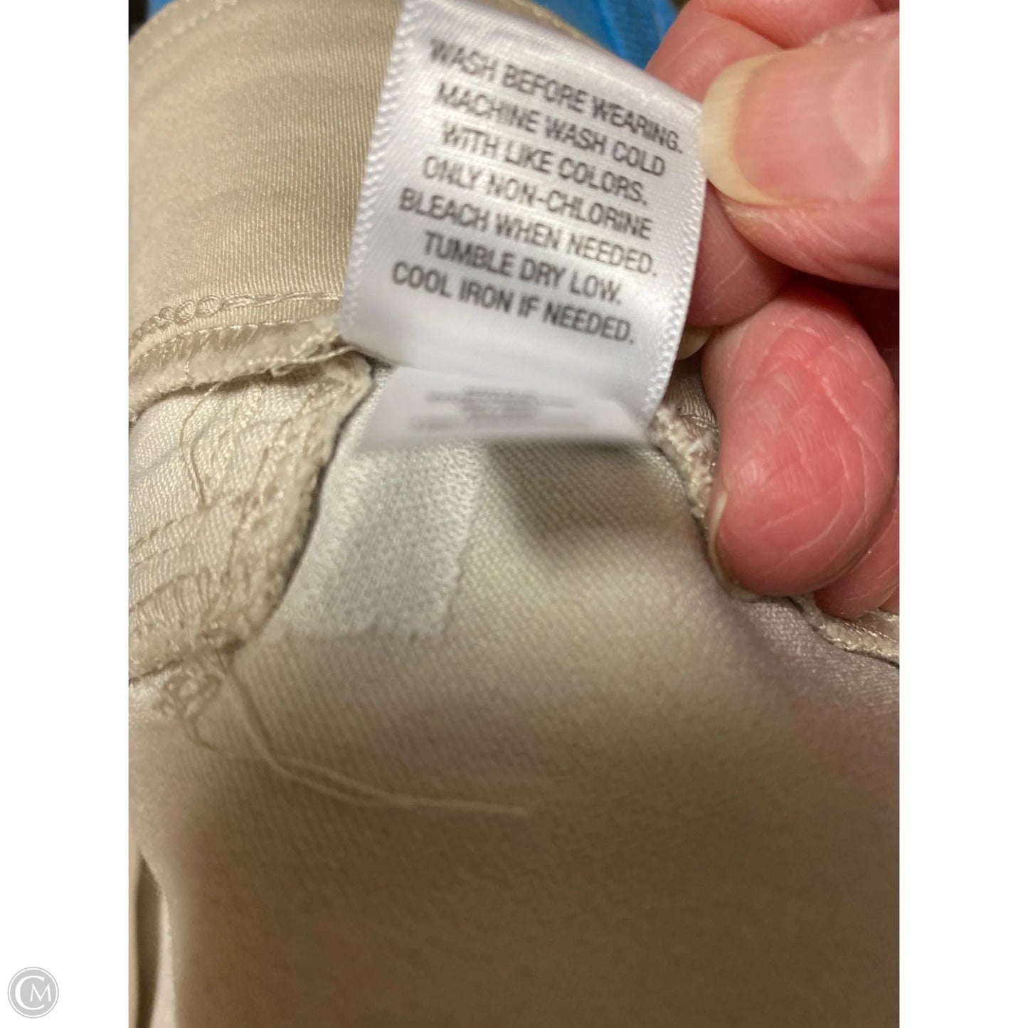 Shorts By Croft And Barrow In Beige, Size: 18